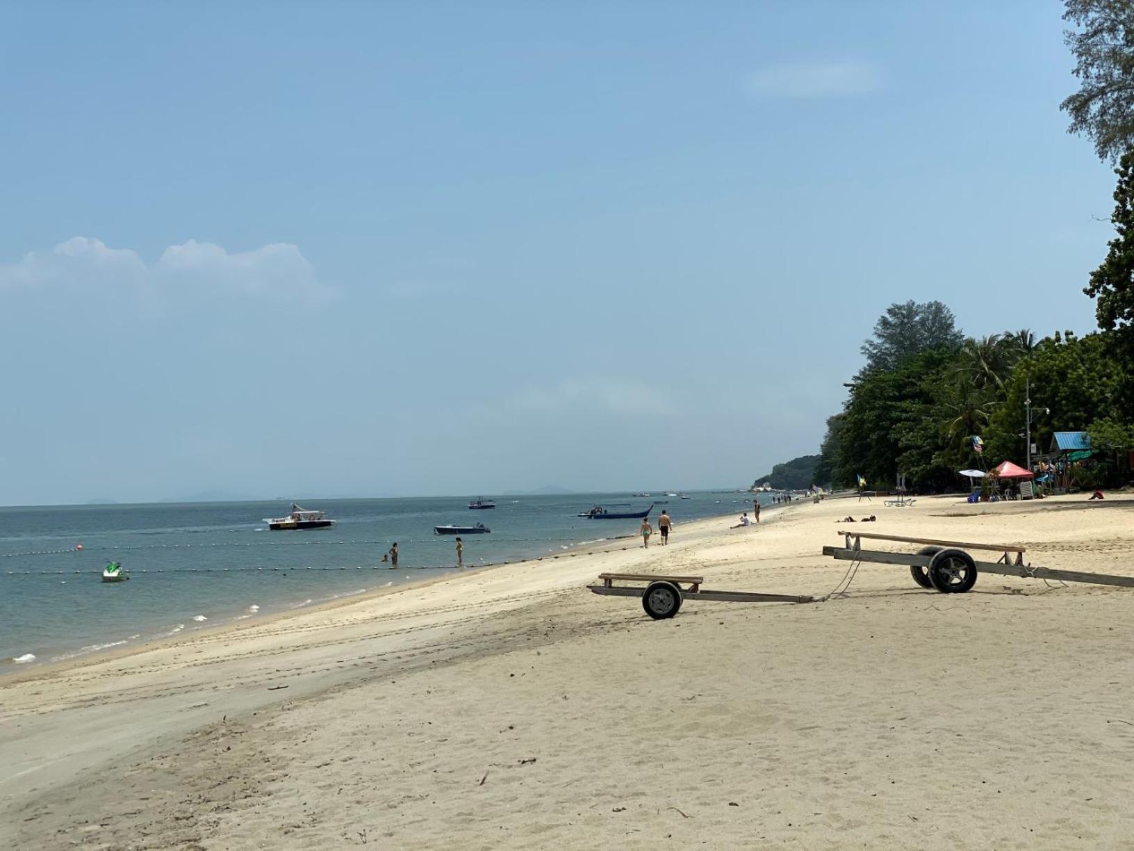 By The Sea Cozy Beachfront Home 253 Batu Ferringhi Extérieur photo