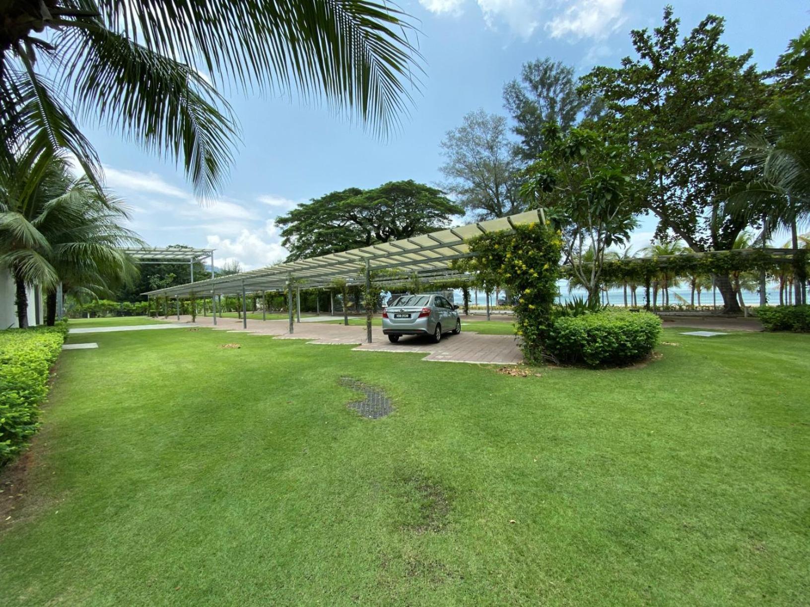 By The Sea Cozy Beachfront Home 253 Batu Ferringhi Extérieur photo